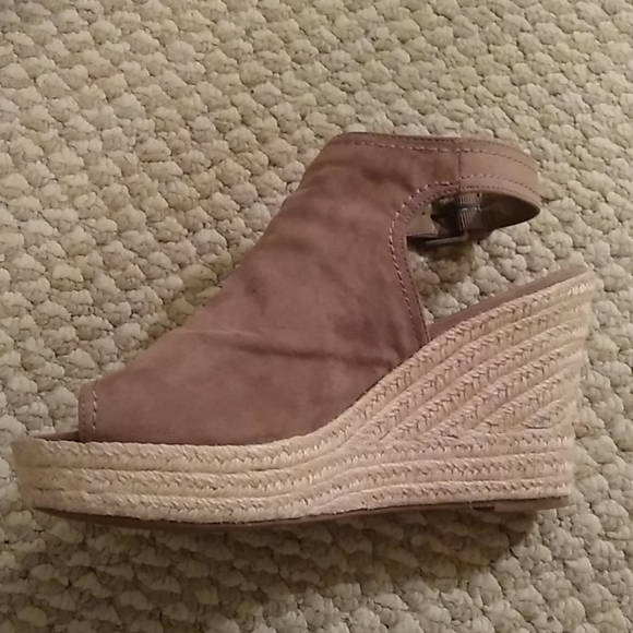 Tan universal thread wedges - Picture 2 of 4